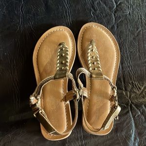 Metallic/bronze colored women’s Naturalizer Sandals